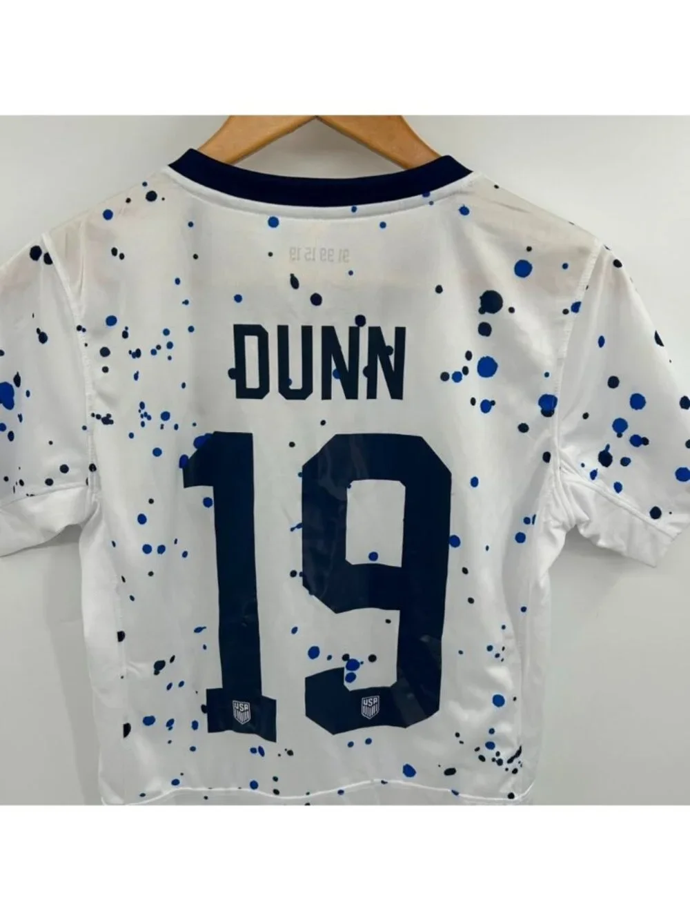 Nike Youth Size Large Dunn #19 USWNT Dri-Fit FIFA World Champions Soccer Jersey